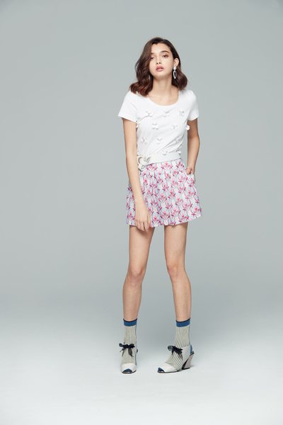 Elegant floral fashion shorts
