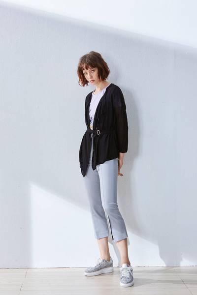 Plain slim pants