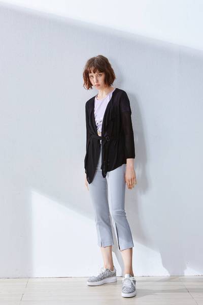 Plain slim pants