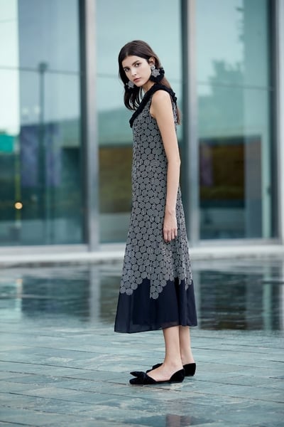 Charming solid flounce dress