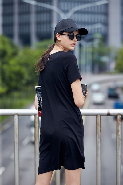 One-piece dress in bra printing