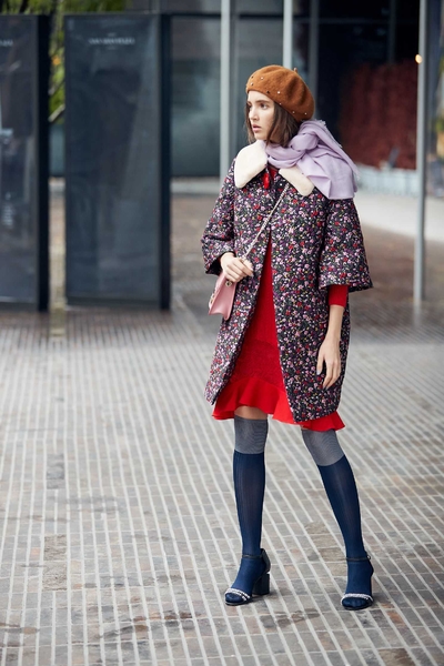 wavy hemline knit dress