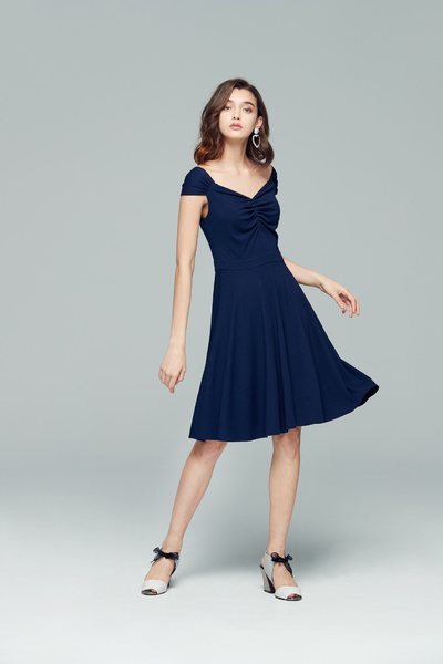 Elegant wrinkle design dress