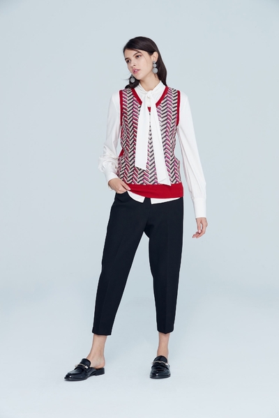 Color matching classic vest