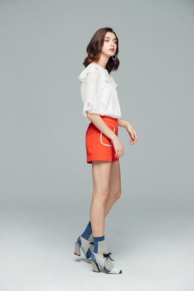 Romantic design top