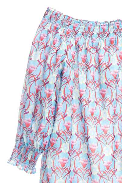 Elegant floral fashion three-quarter sleeve top