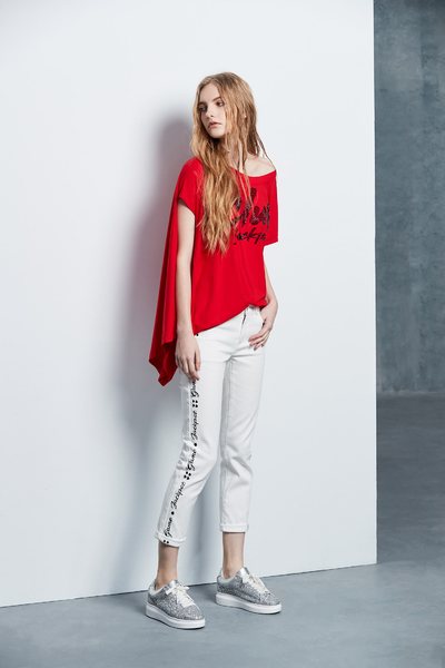 Slogan popular denim trousers
