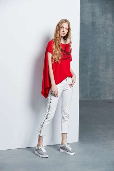 Slogan popular denim trousers