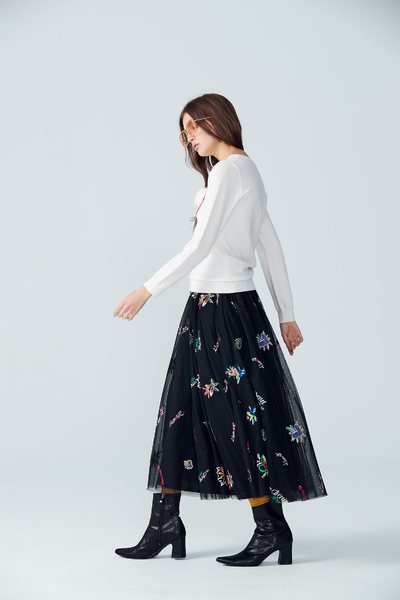 Fashion lively top