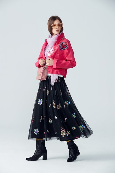Fashion lively top