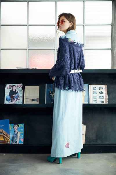 Cut-off long sleeve top