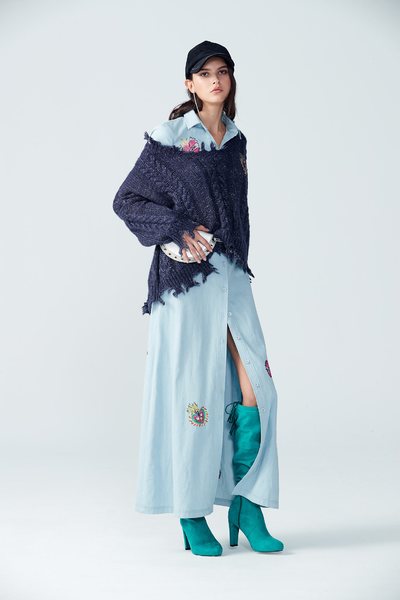 Cut-off long sleeve top