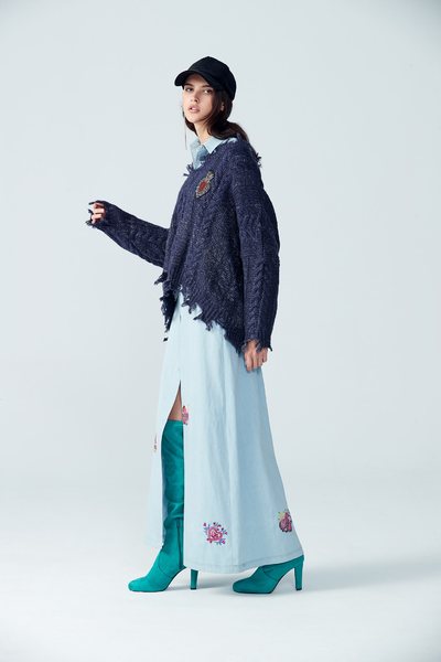 Cut-off long sleeve top