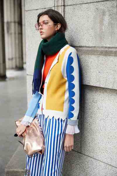 Color matching scarf