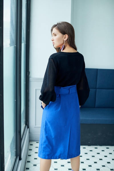 Contrast color mid-length skirt