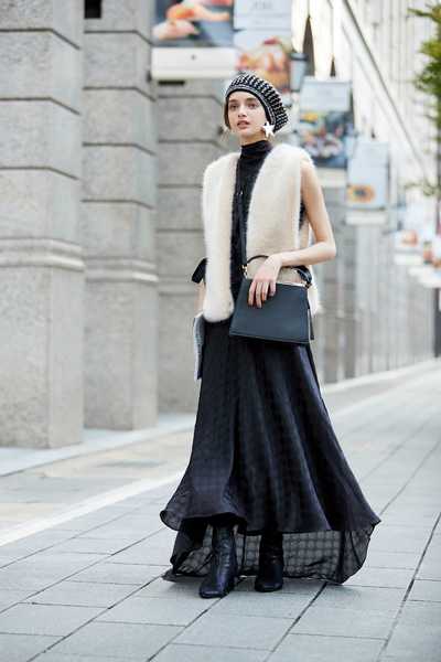 Open front plush sleeveless vest